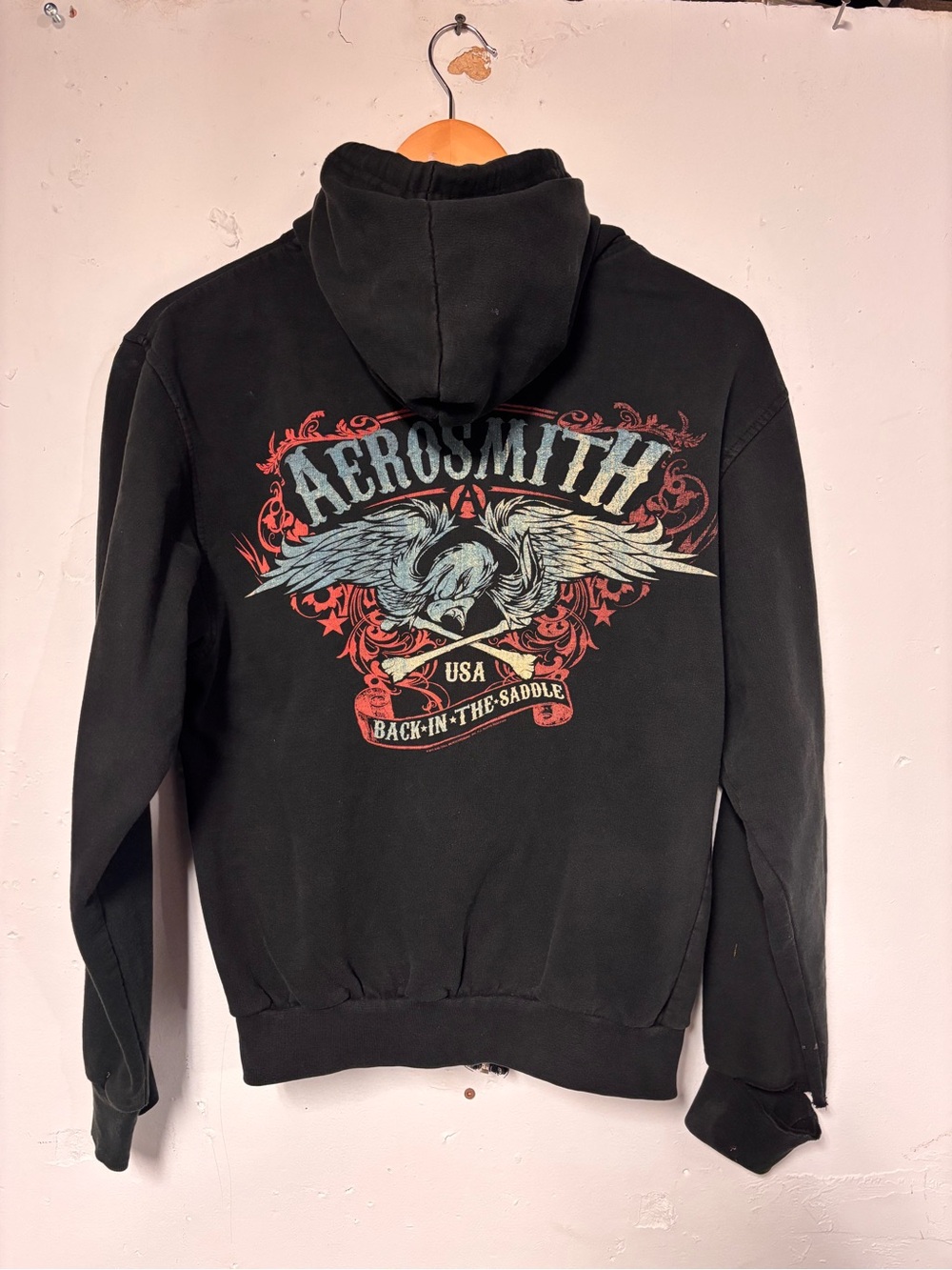 Distressed 2012 Aerosmith Back in the Saddle Tour Zip-up  Hoodie Black Small